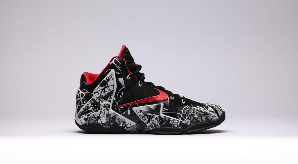 Lebron on sale 12 graffiti